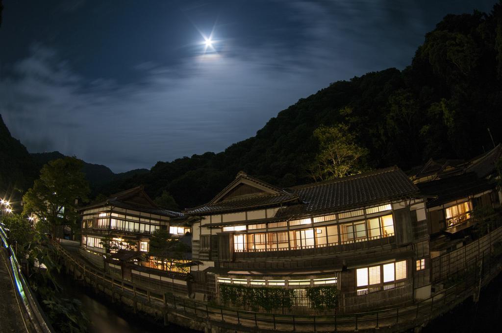 Hotel Mukaitaki Aizuwakamatsu Exterior foto